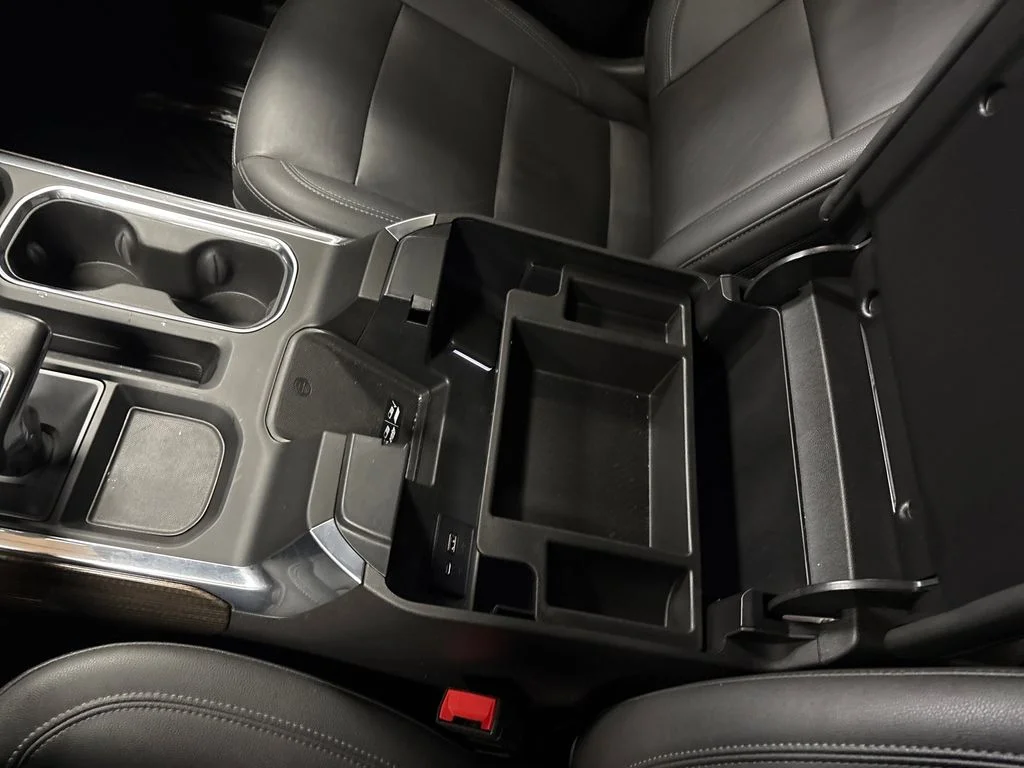 Used 2022  Chevrolet RST image 26