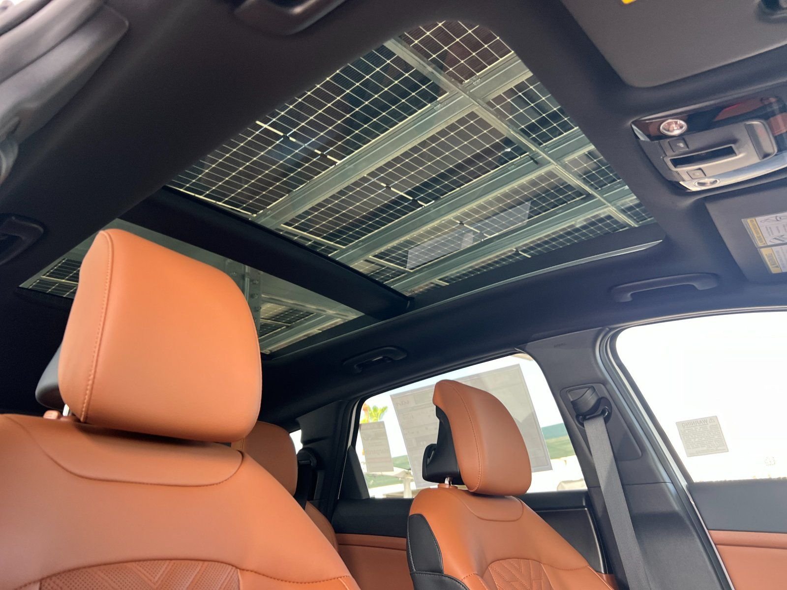 New 2026 Glacial White Pearl Kia X-Line image 18