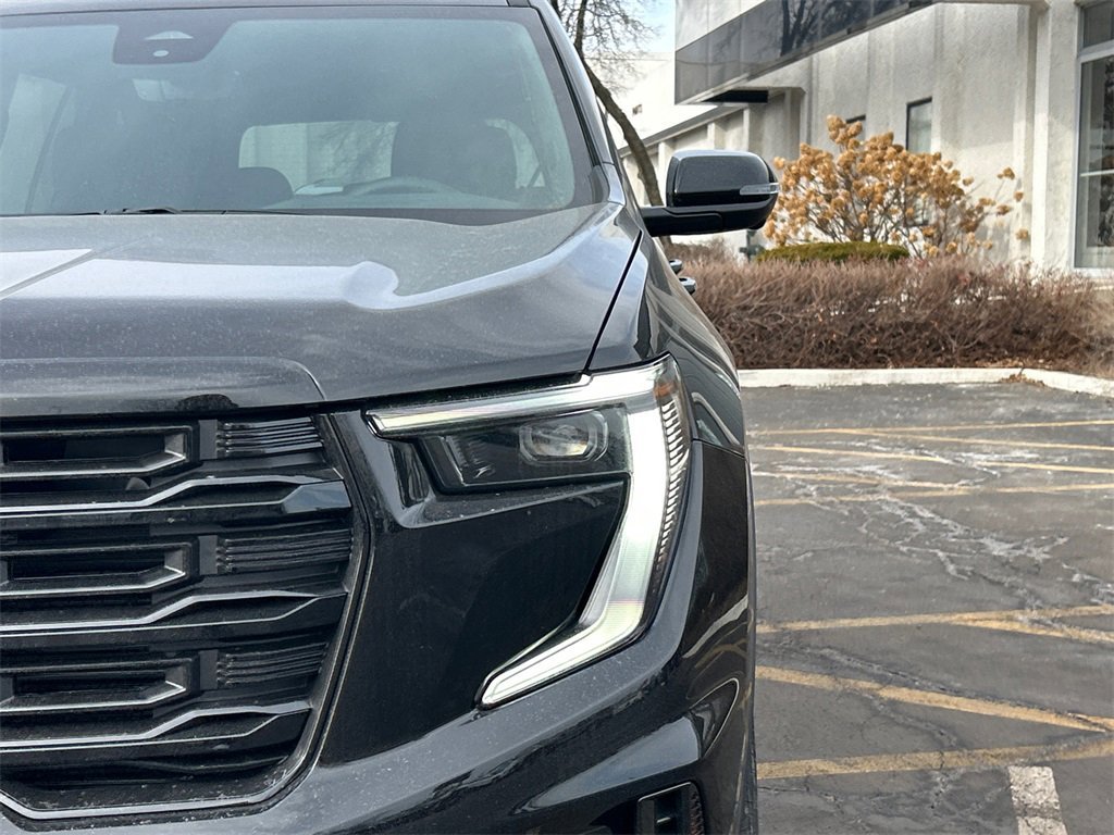 2026 GMC ACADIA - Image 9