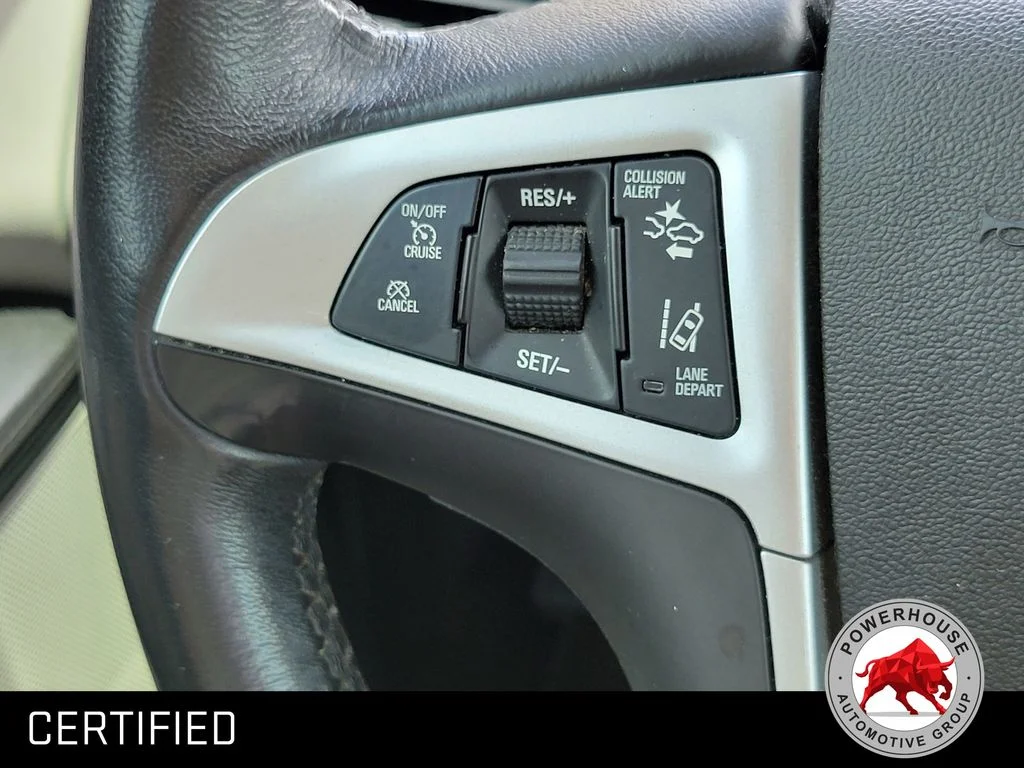 Used 2017 White GMC Denali image 28