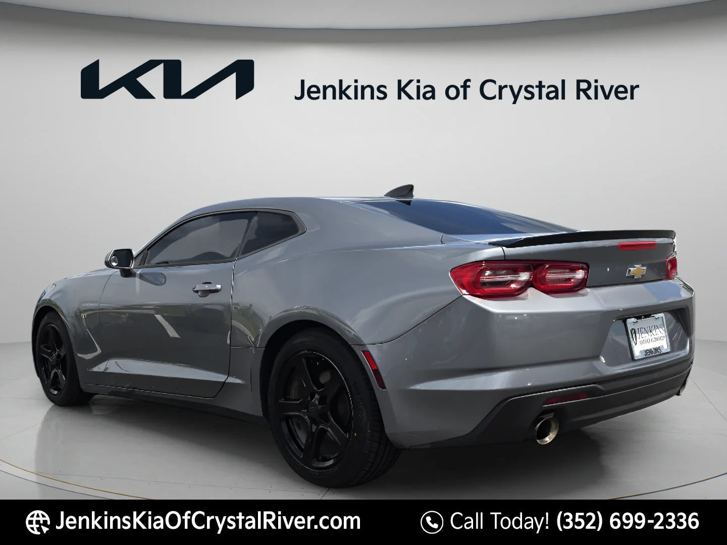 Used 2021 Satin Steel Gray Metallic Chevrolet 1LT image 7