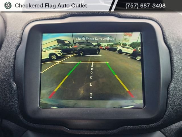 Used 2021 Sting-Gray Clearcoat Jeep Latitude image 30
