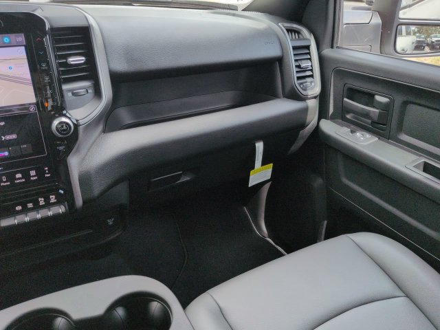2026 RAM 3500 Tradesman - Photo 17