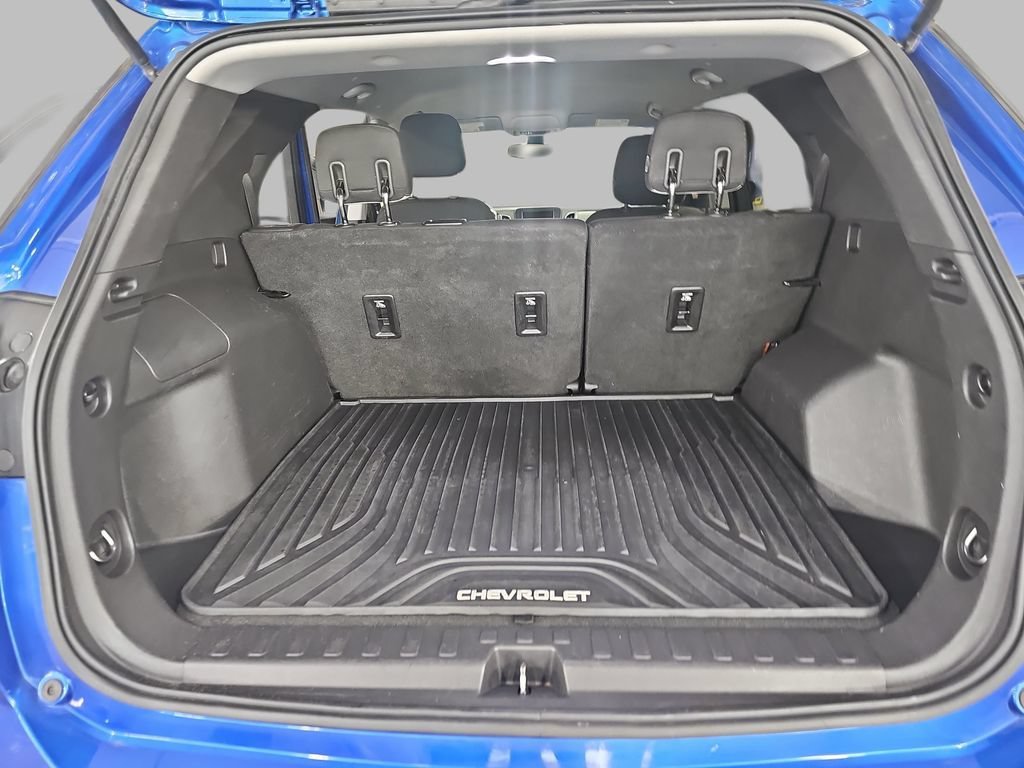 Used 2019 KINETIC BLUE METALLIC Chevrolet LS image 15