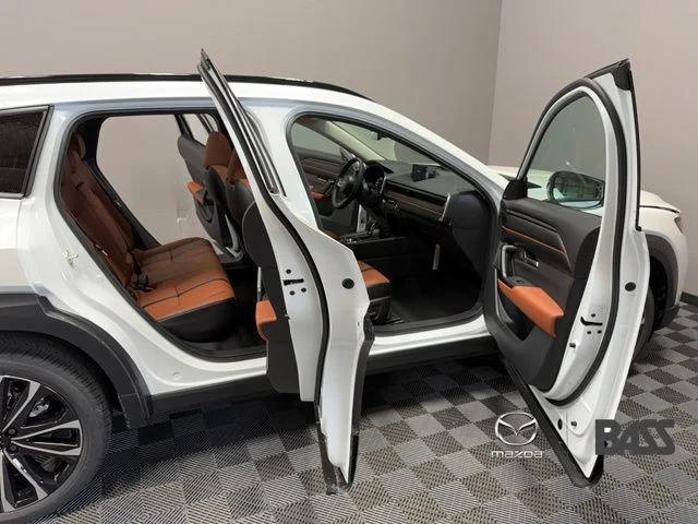 New 2026 Wind Chill Pearl Mazda 2.5 Turbo AWD image 23