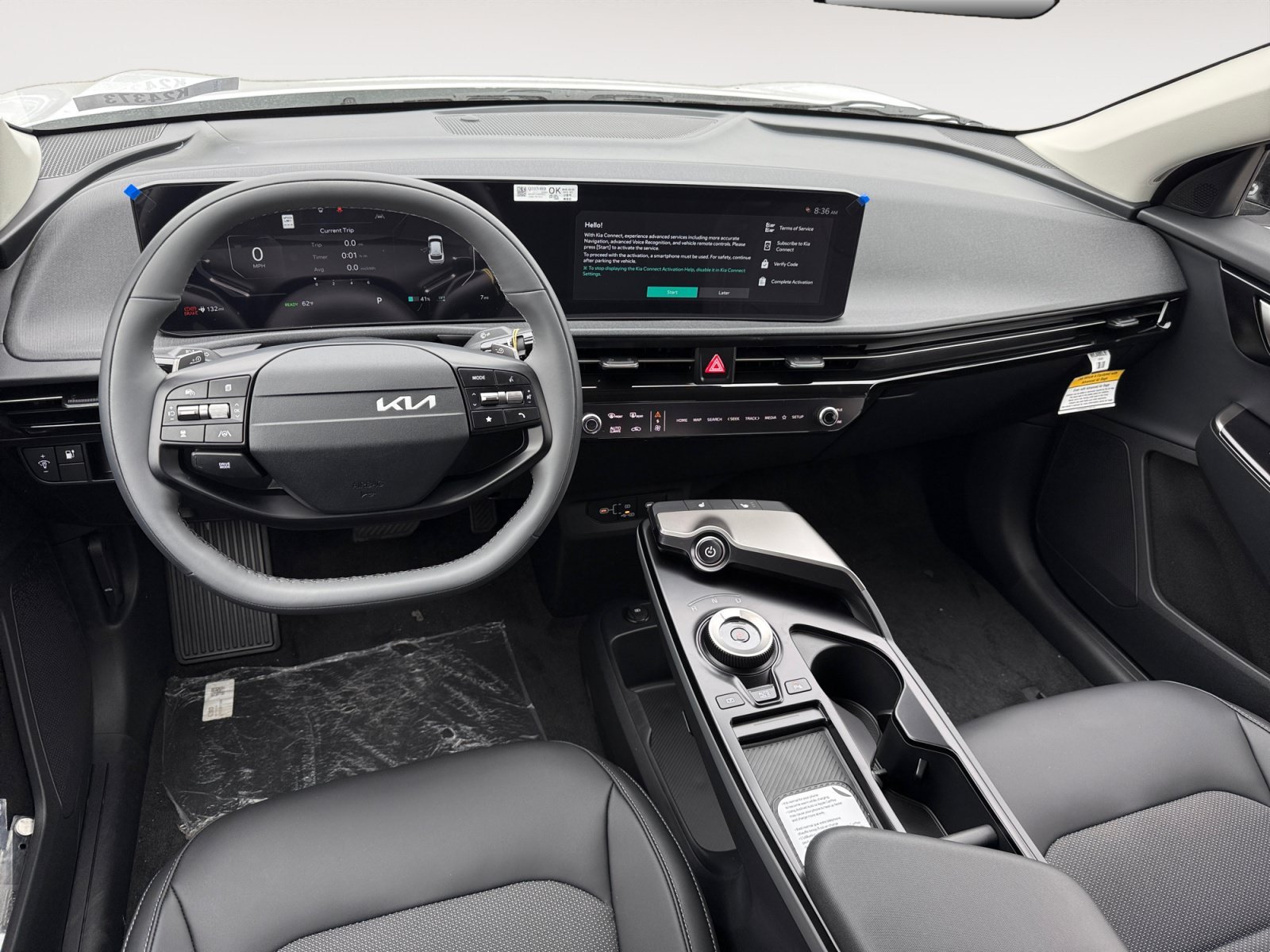 New 2026 Glacial White Pearl Kia LIGHT image 15