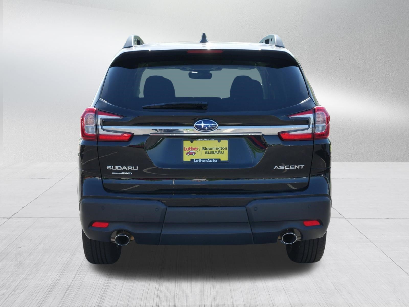 Certified Used 2025 Crystal Black Silica Subaru Premium image 6