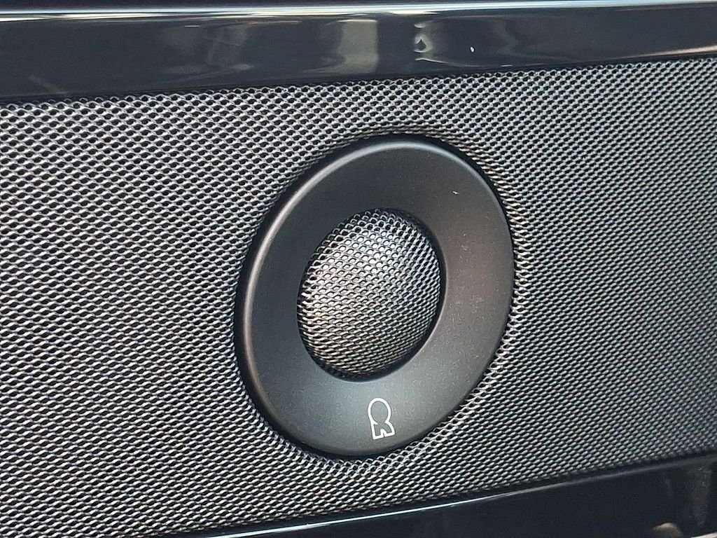 Used 2021 Black Lincoln Reserve image 30
