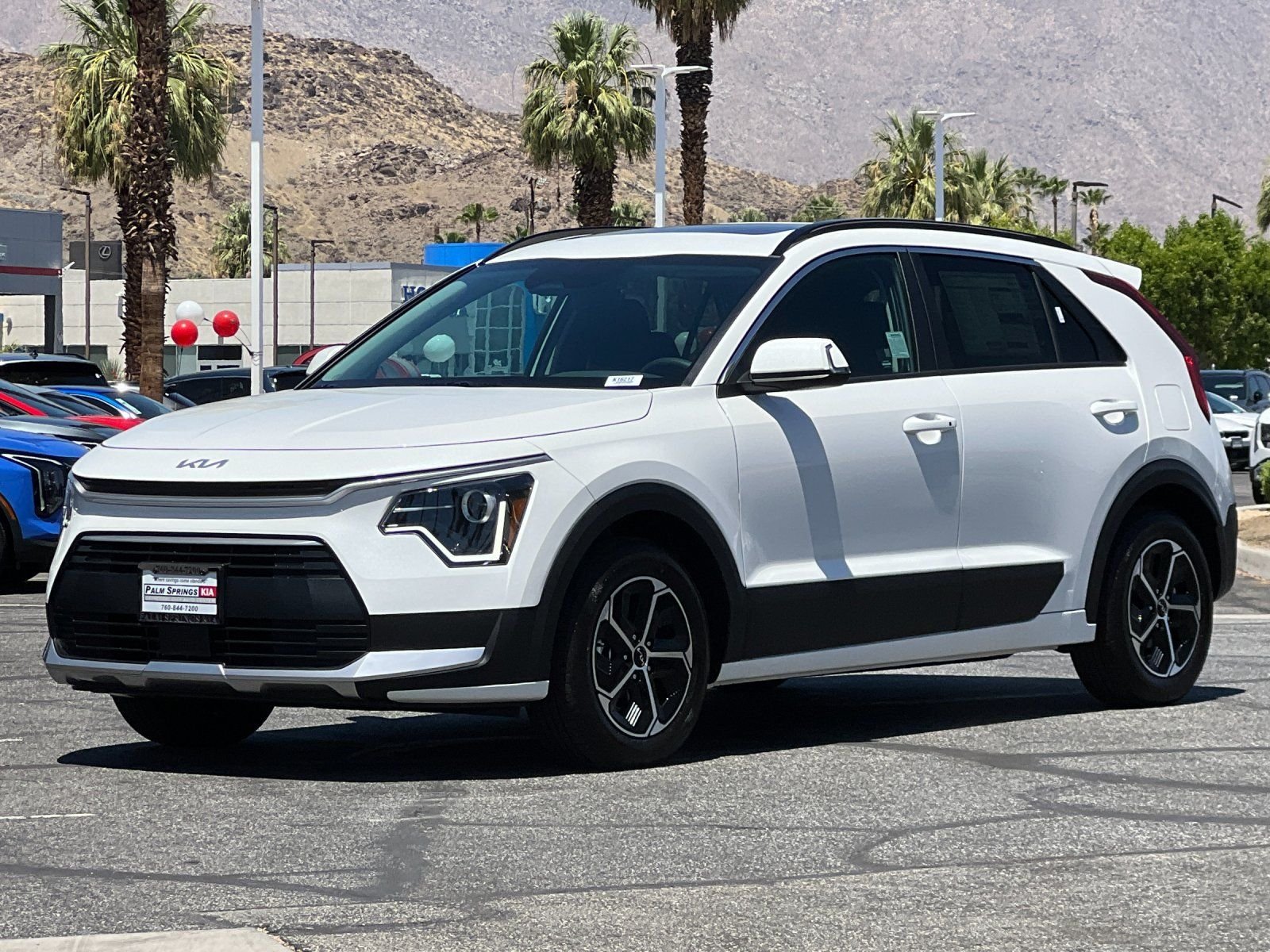 New 2026 Snow White Pearl Kia EX image 7
