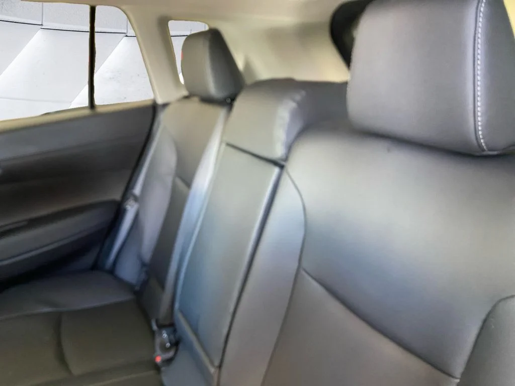 Used 2025  Toyota XLE image 18