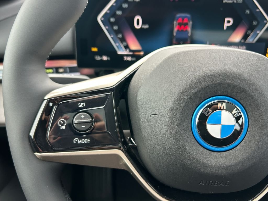 New 2027 Black Sapphire Metallic BMW eDrive40 image 19