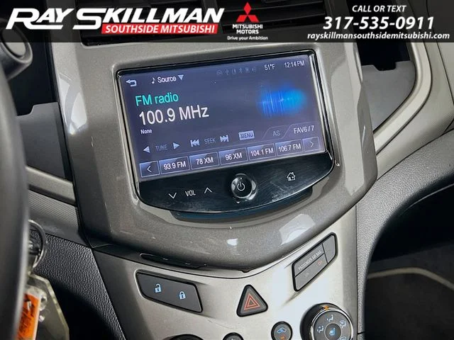 Used 2015 Gray Chevrolet LTZ image 16