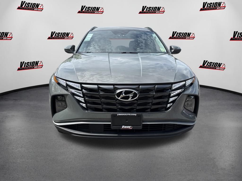Used 2024 Gray Hyundai SEL image 8