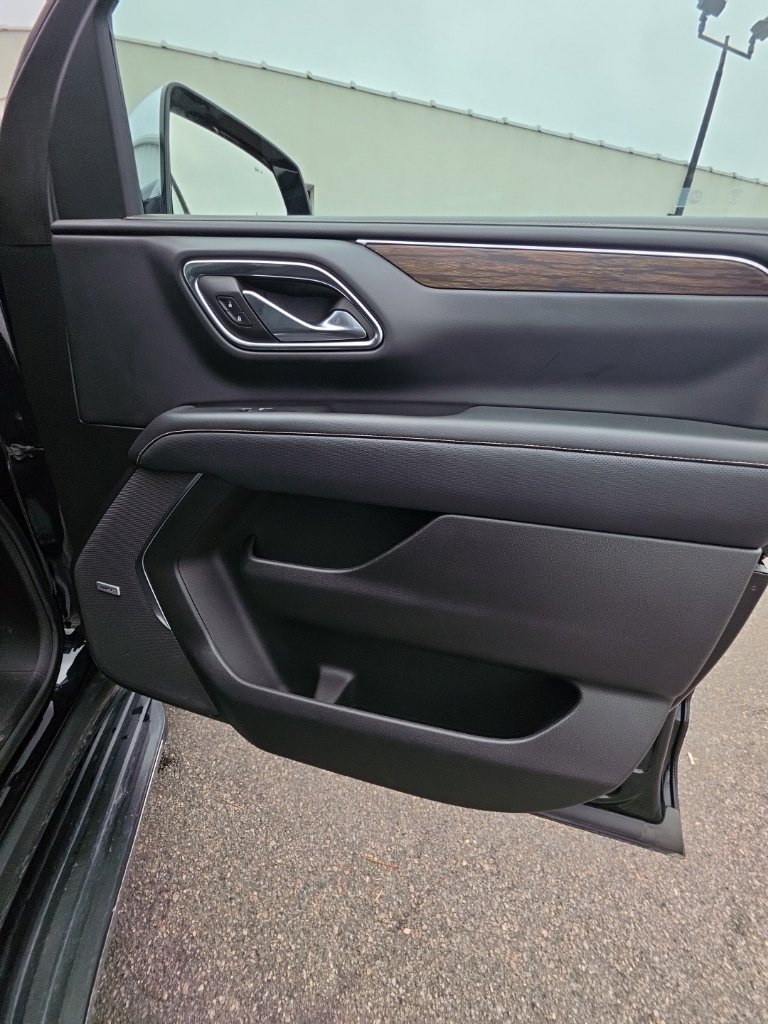 Used 2024 Black Chevrolet Premier image 24