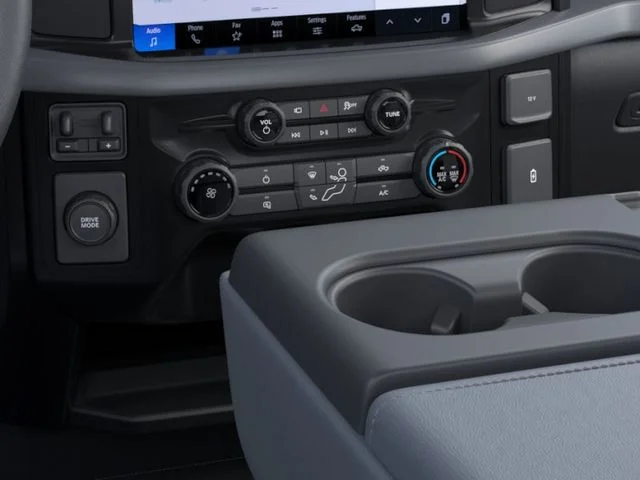 New 2026 Oxford White Ford XL image 15