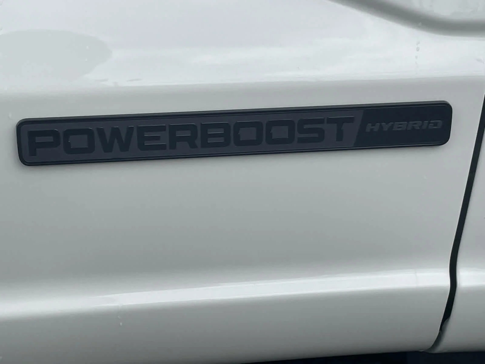 New 2026 Star White Metallic Tri-Coat Ford Platinum® image 9
