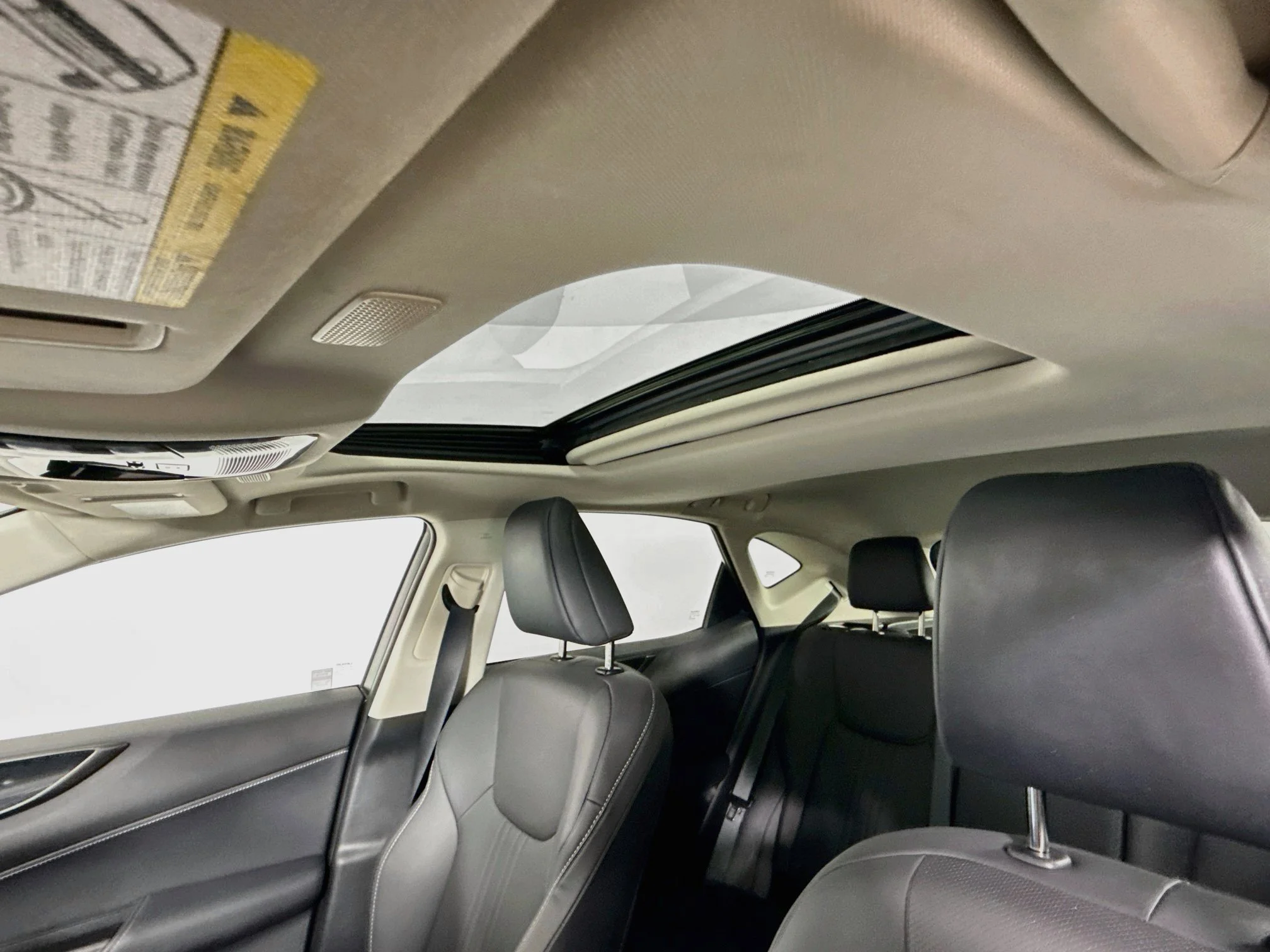 Certified Used 2025 White Pearl Lexus 350 image 14
