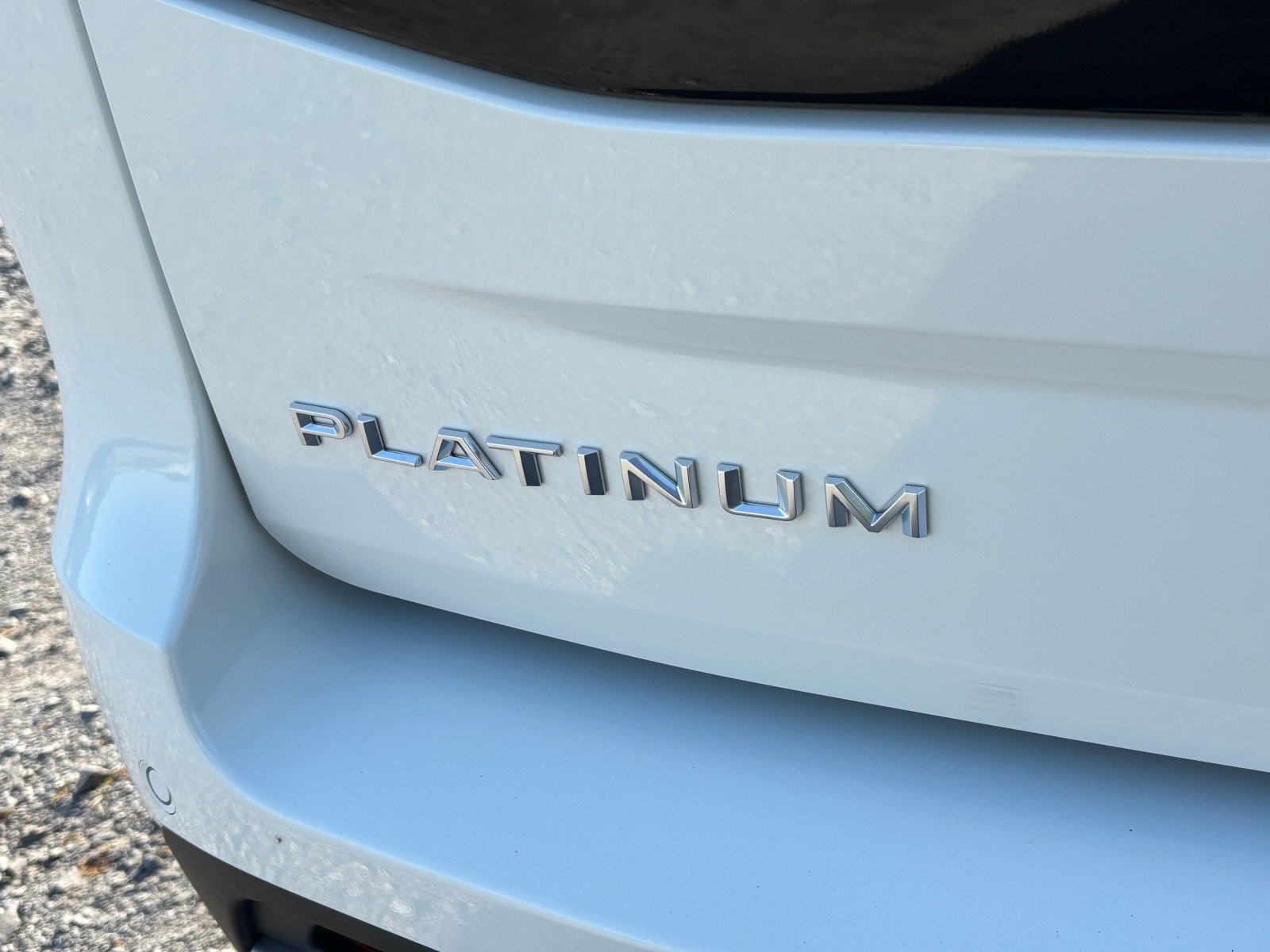 New 2026 Star White Metallic Tri-Coat Ford Platinum® image 5