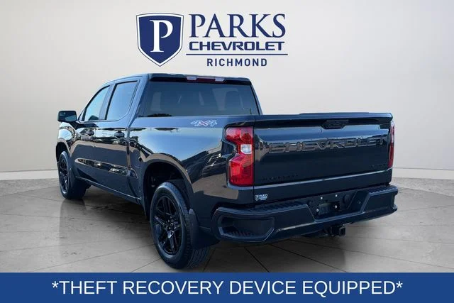 Used 2022 Gray Chevrolet Custom image 5