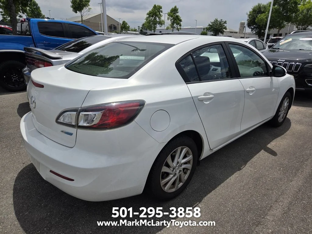 Used 2012 White Mazda i Touring image 4