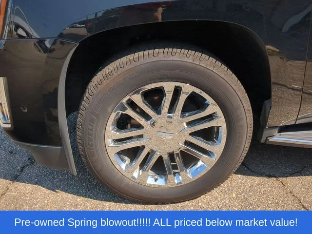 Used 2019 Black Cadillac  image 7