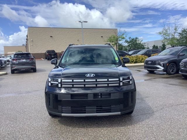 Certified Used 2024 Phantom Black Hyundai SEL image 2