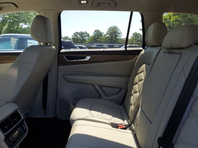 New 2026 Gray Volkswagen 2.0T SE w/Technology image 10