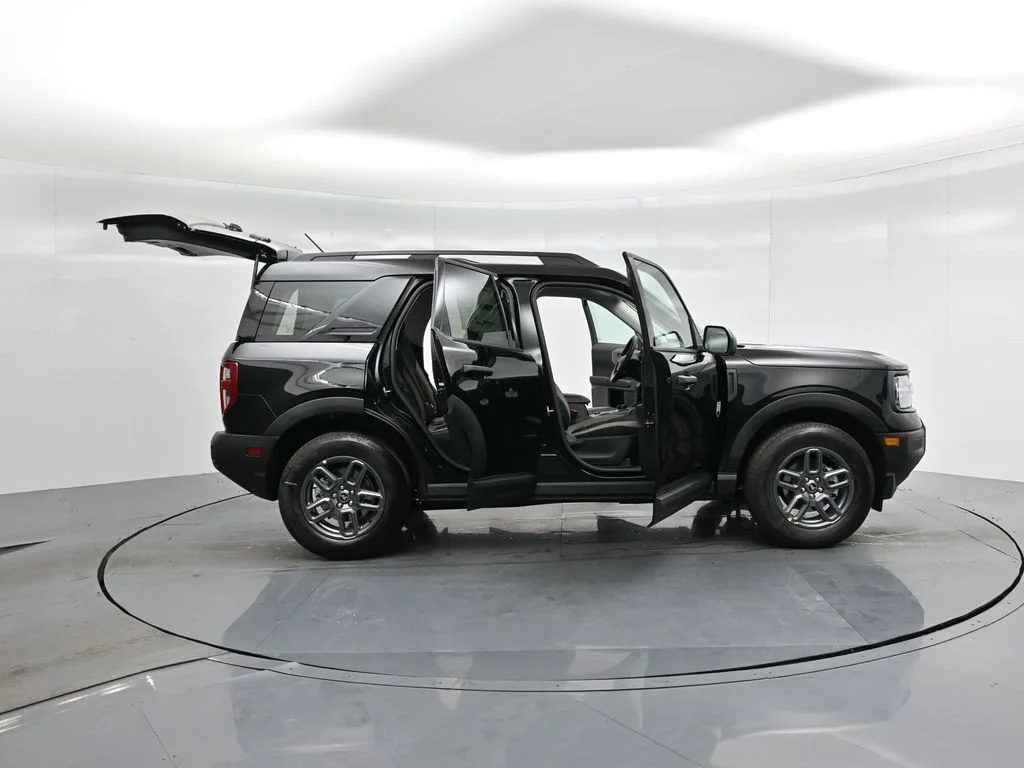 New 2025 Black Ford Big Bend image 3