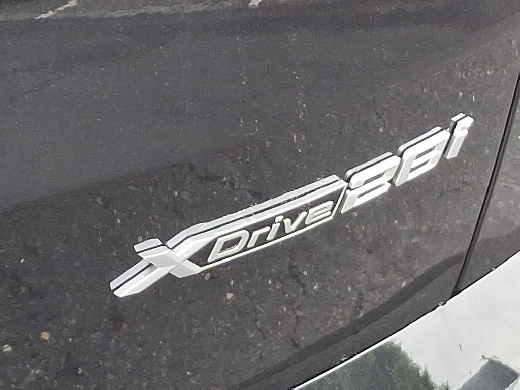 New 2026 Black Sapphire Metallic BMW xDrive28i image 12
