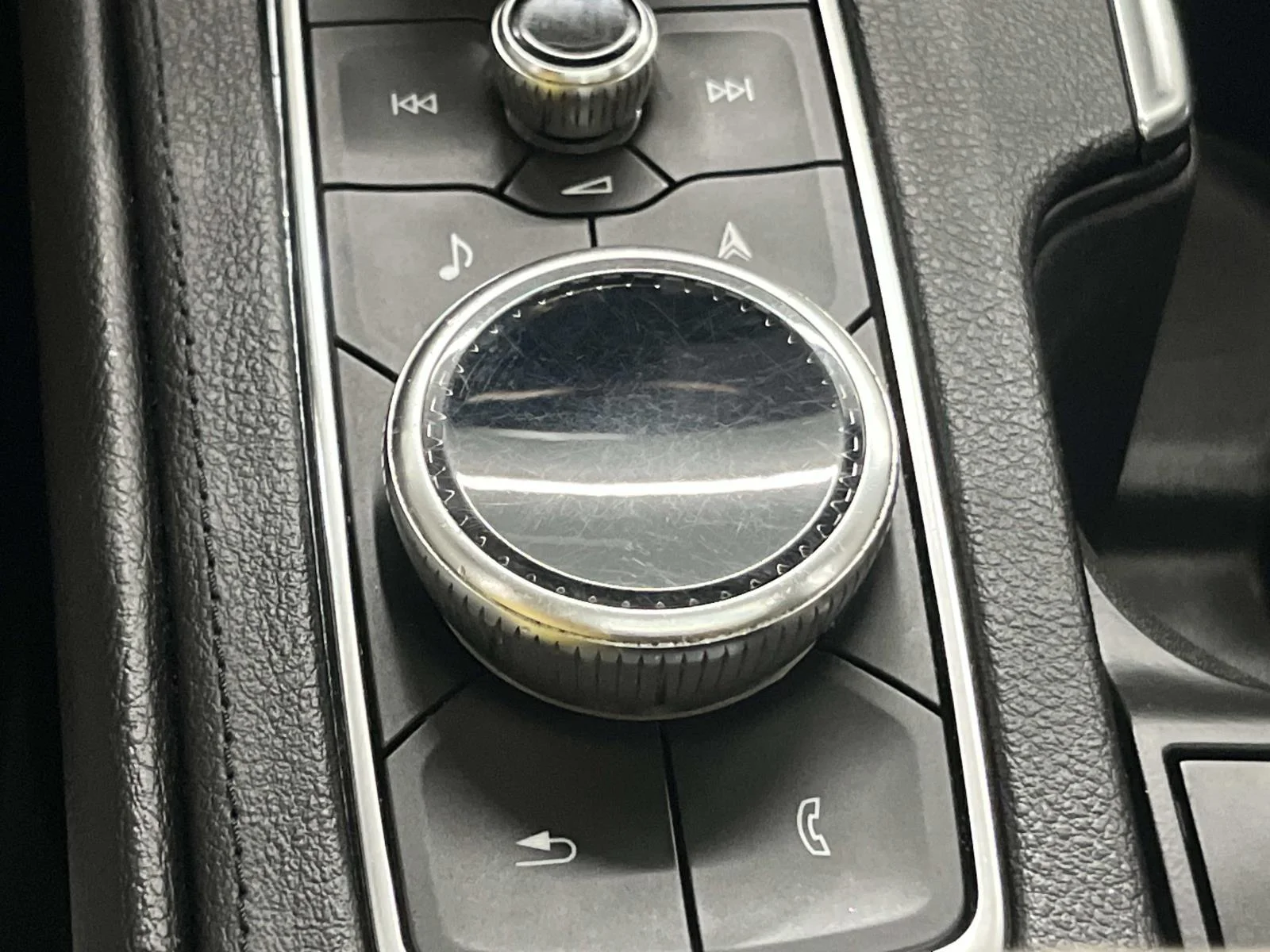 2019 Cadillac XT4 Premium Luxury - Photo 23