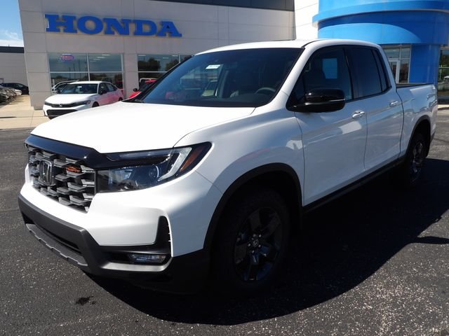 New 2026 Platinum White Pearl Honda TrailSport image 3