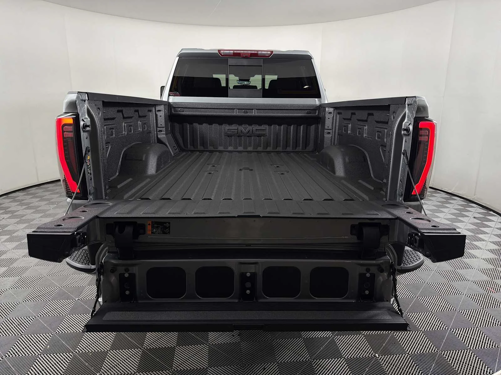 New 2026 Sterling Metallic GMC AT4 image 17