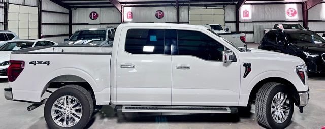 Used 2024 White Ford Lariat image 2