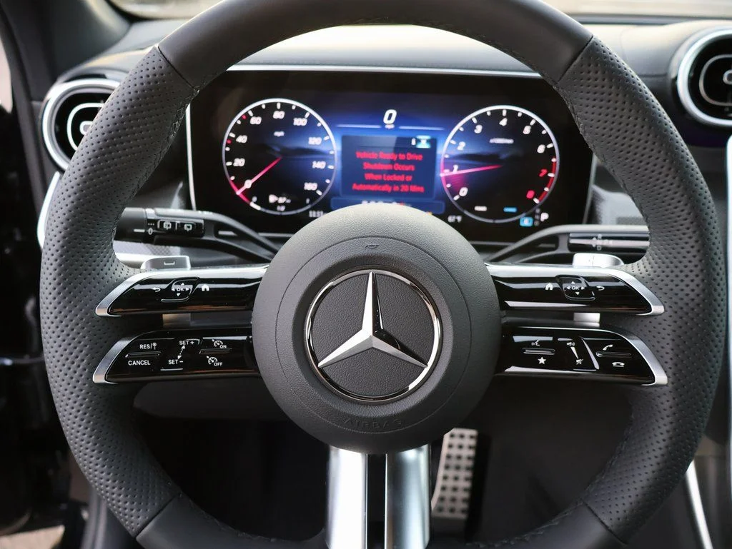 New 2026 Black Mercedes-Benz GLC 300 image 30