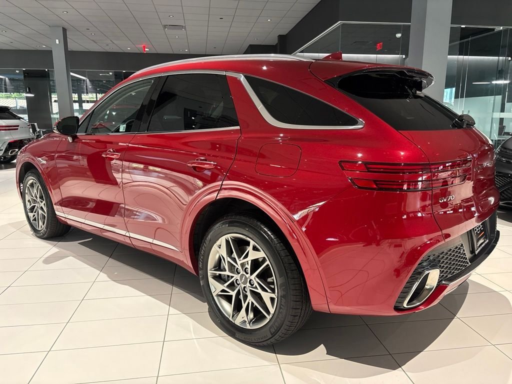 Certified Used 2023 Red Genesis 2.5T image 4
