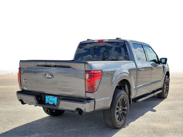 New 2026 Carbonized Gray Metallic Ford XLT image 4