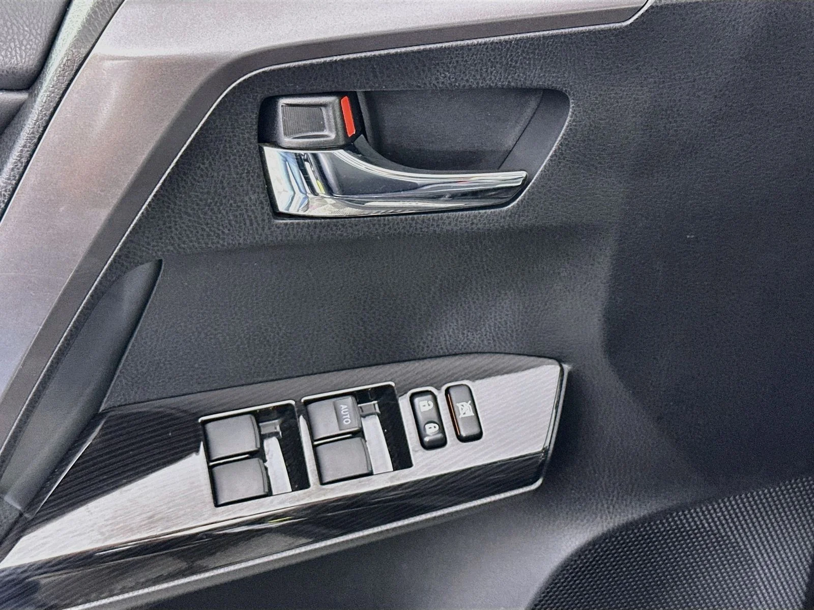 Certified Used 2018 Black Toyota SE image 18