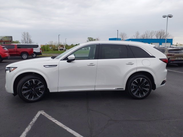 New 2026 White Mazda 3.3 Turbo S Premium Plus image 3