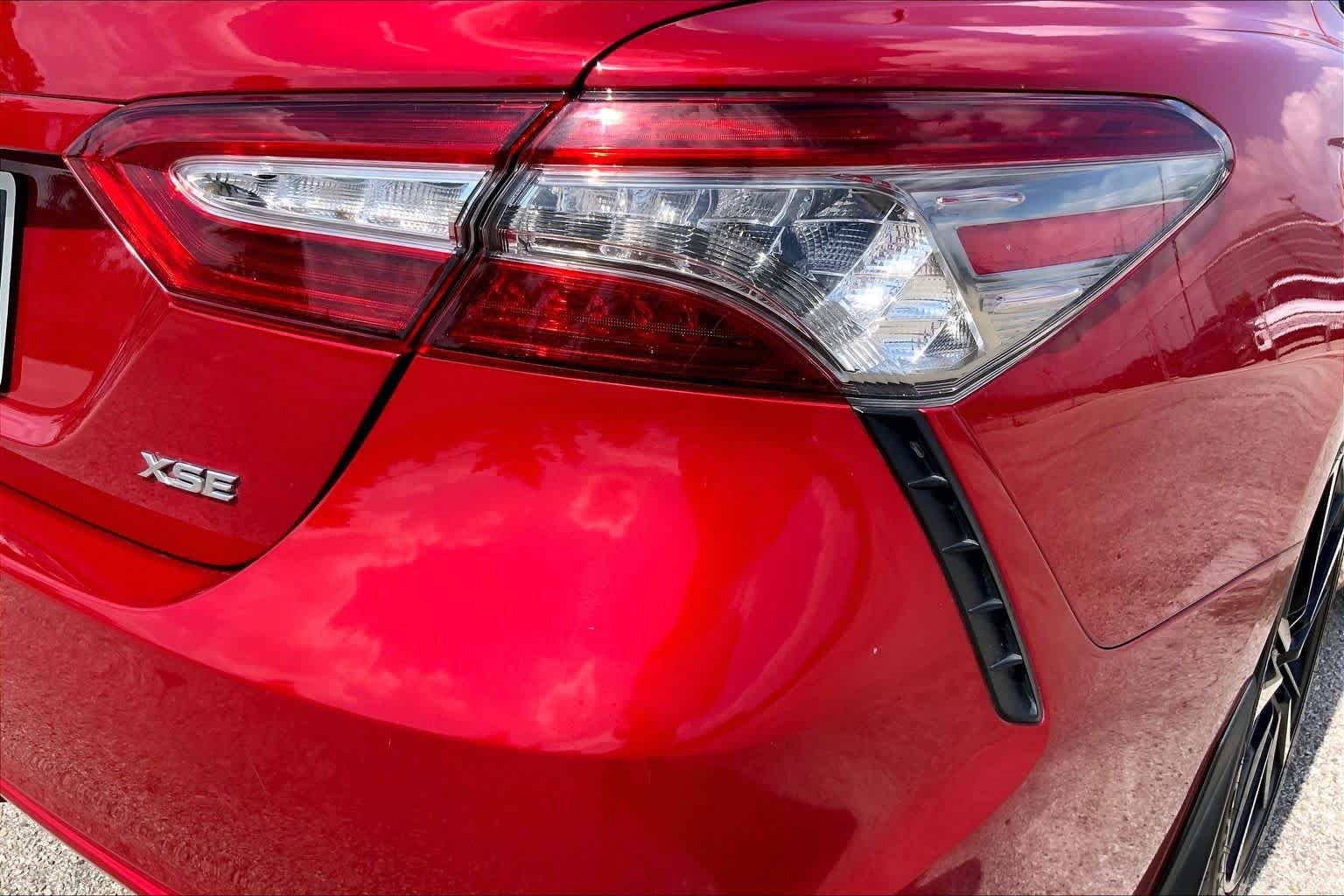 Used 2019 Supersonic Red Toyota XSE image 30