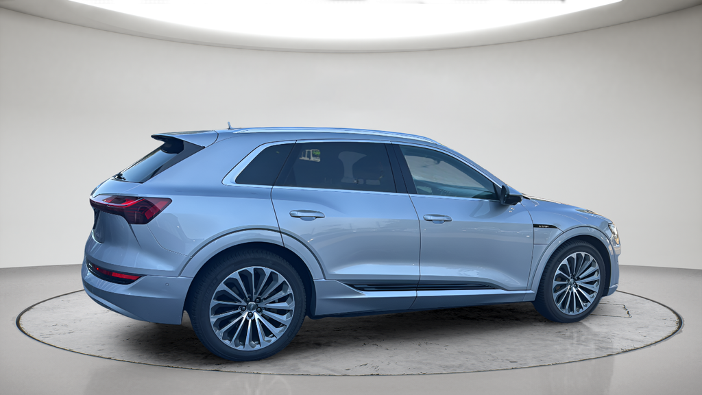 Used 2019 Silver Audi Prestige image 5