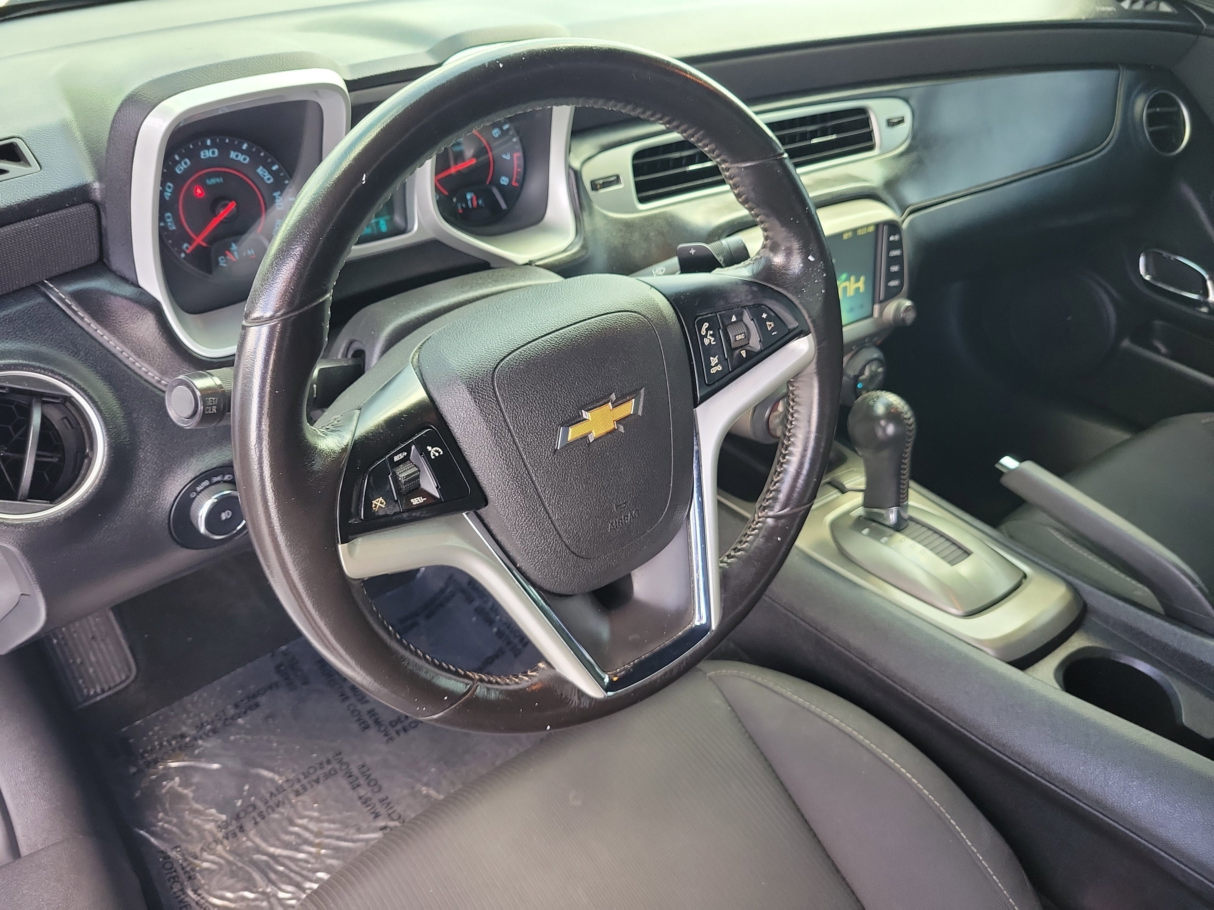 Used 2015 Summit White Chevrolet LT image 17