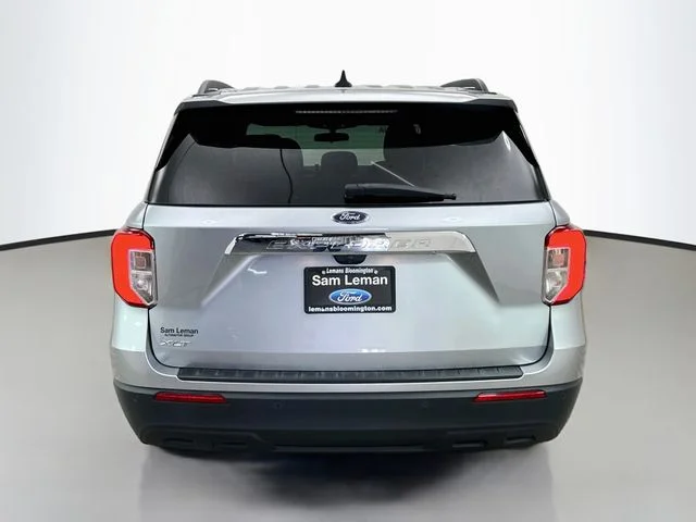 Used 2024 Silver Metallic Ford XLT image 6