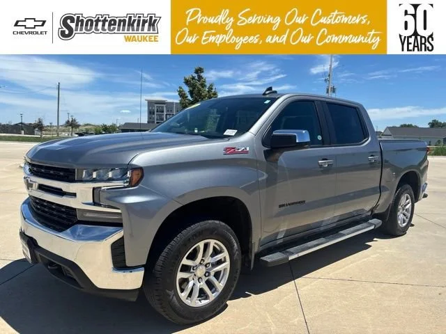 Used 2021 SATIN STEEL METALLIC Chevrolet LT image 1
