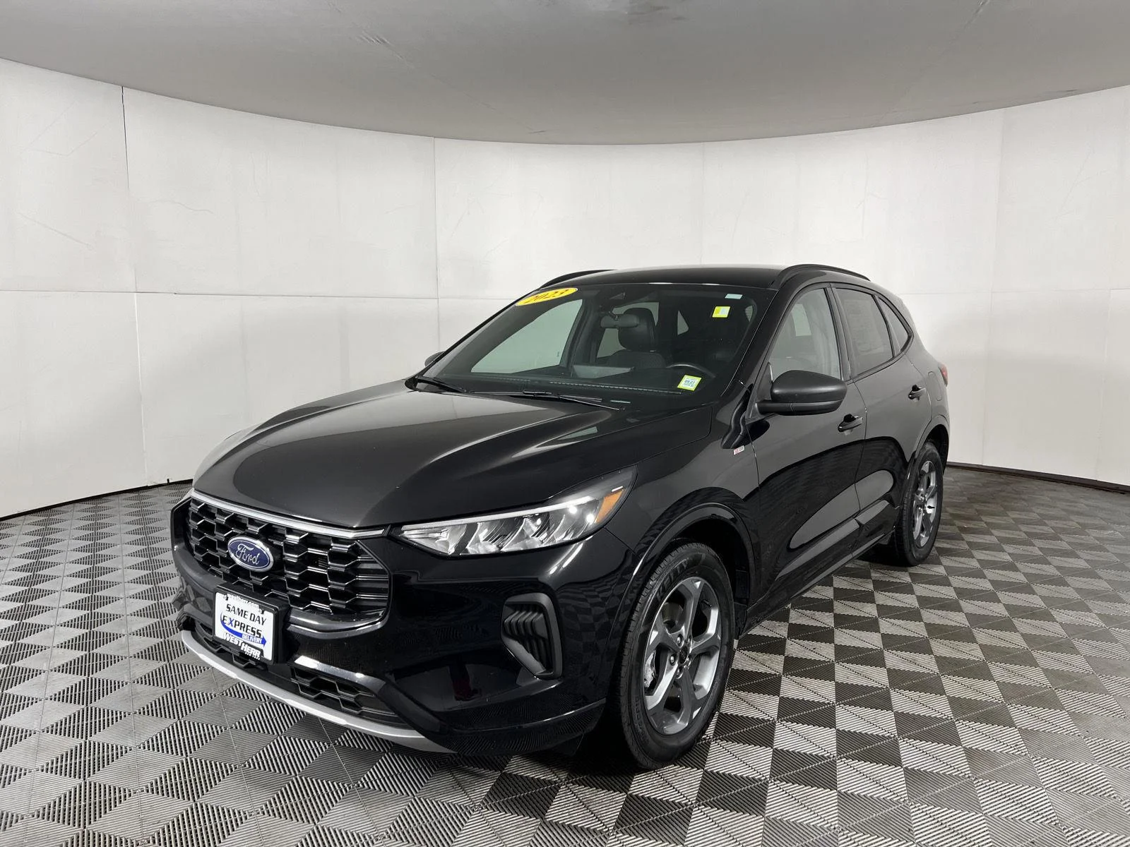 Used 2023 Agate Black Ford ST-Line image 12