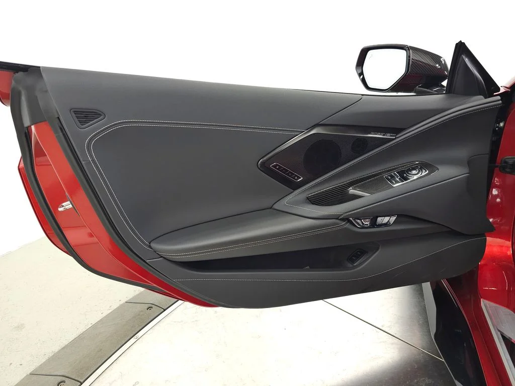 Used 2025 Red Chevrolet E-Ray image 17