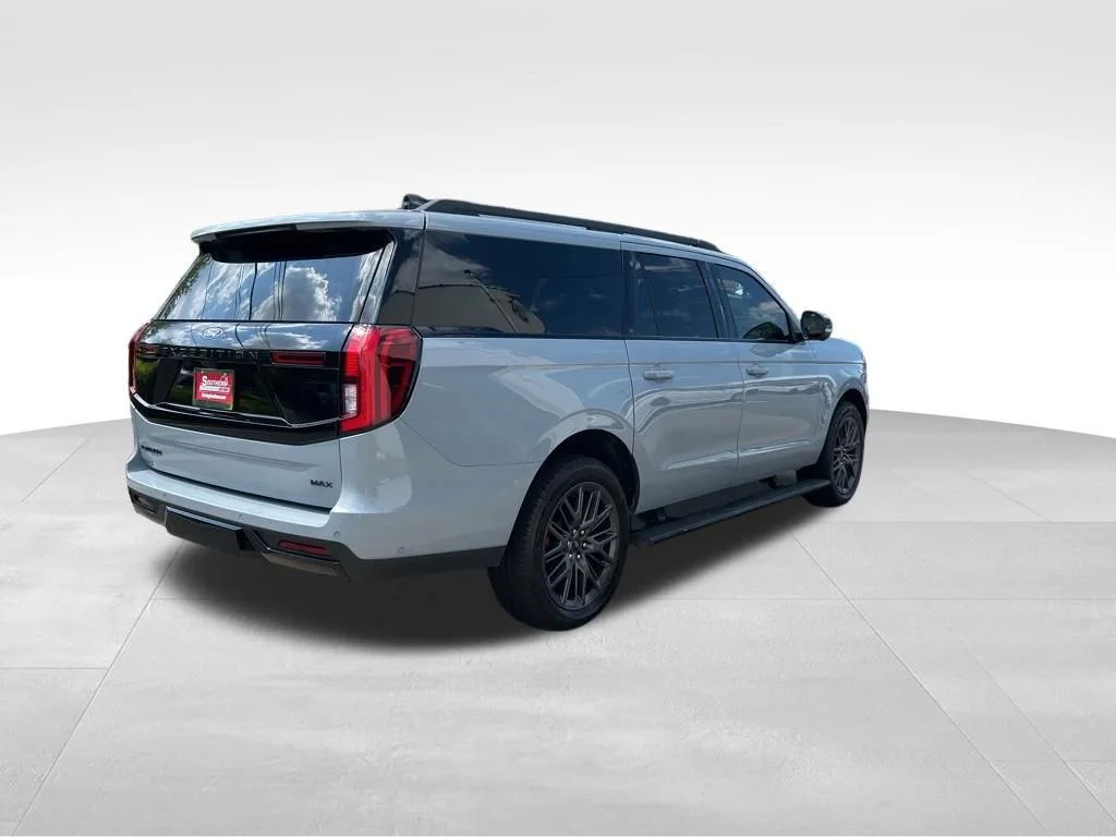 Used 2025 Gray Ford Platinum image 7