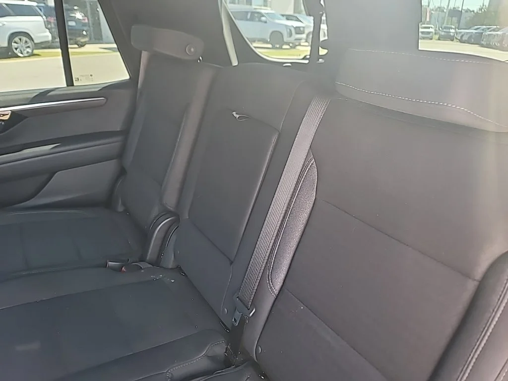 Used 2025 Black Chevrolet LS image 10