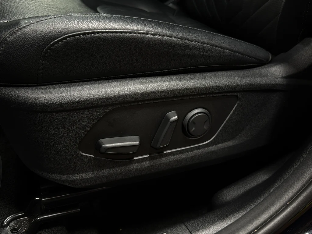 Certified Used 2023 Ebony Black Kia X-Pro image 10