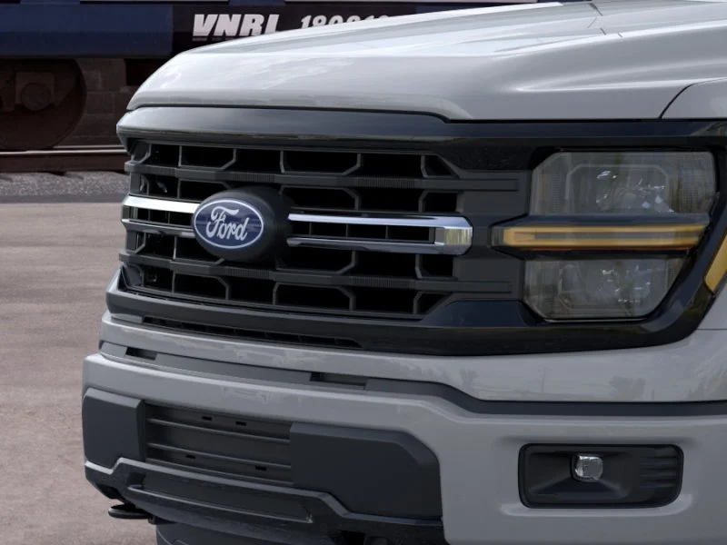 New 2026 Avalanche Ford XLT image 17