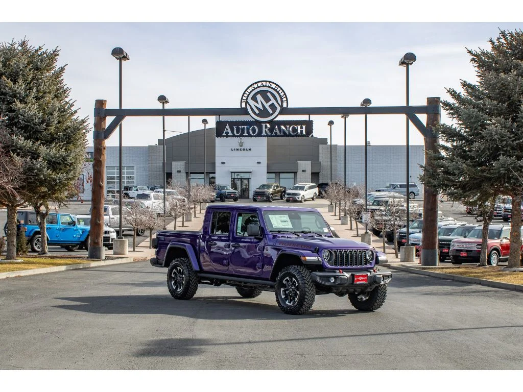2026 Jeep Gladiator Rubicon Auto's photo